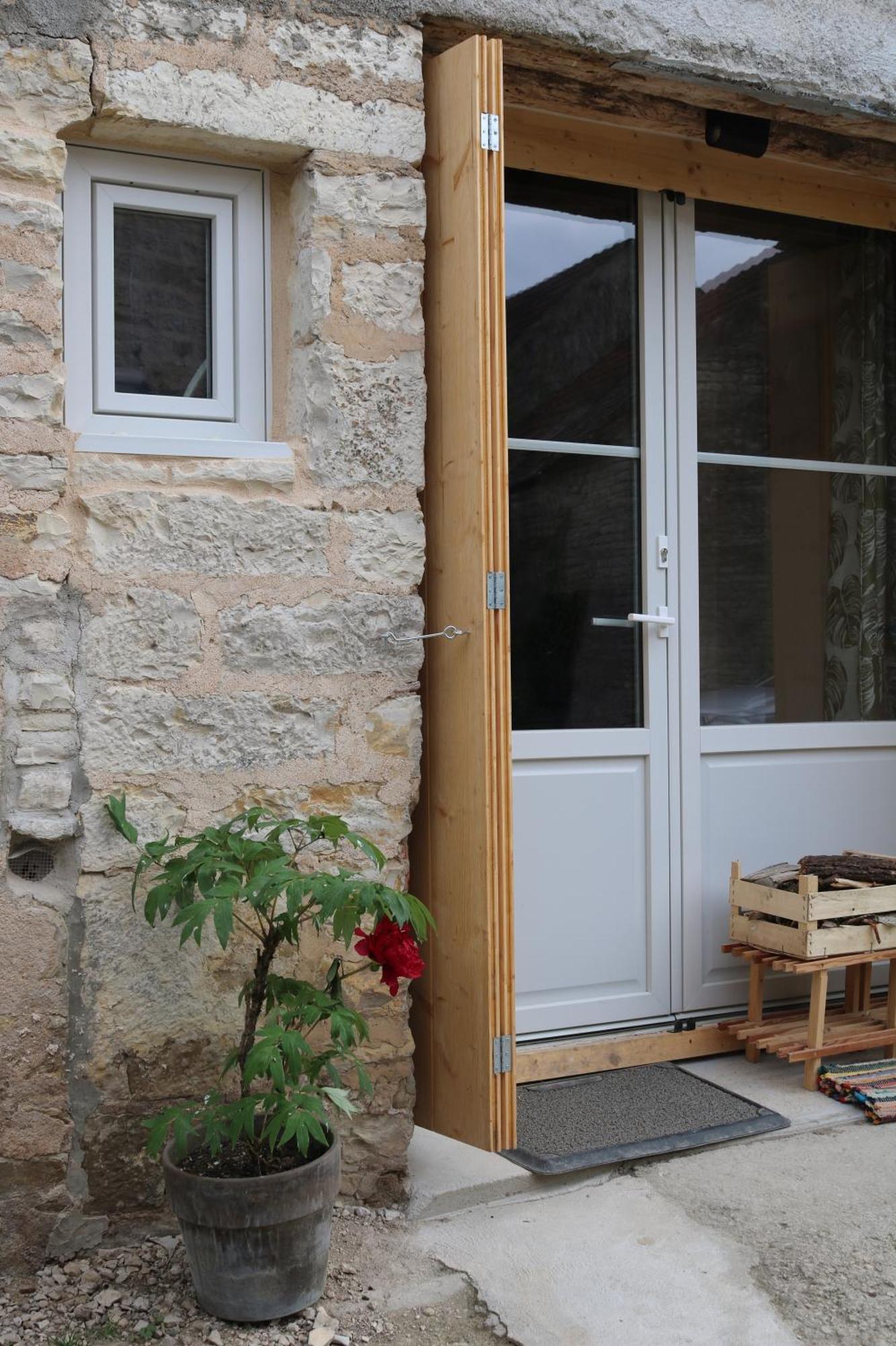 Repos 2 Etoiles Au Calme Pour Deux Villa Lucy-sur-Cure Kültér fotó