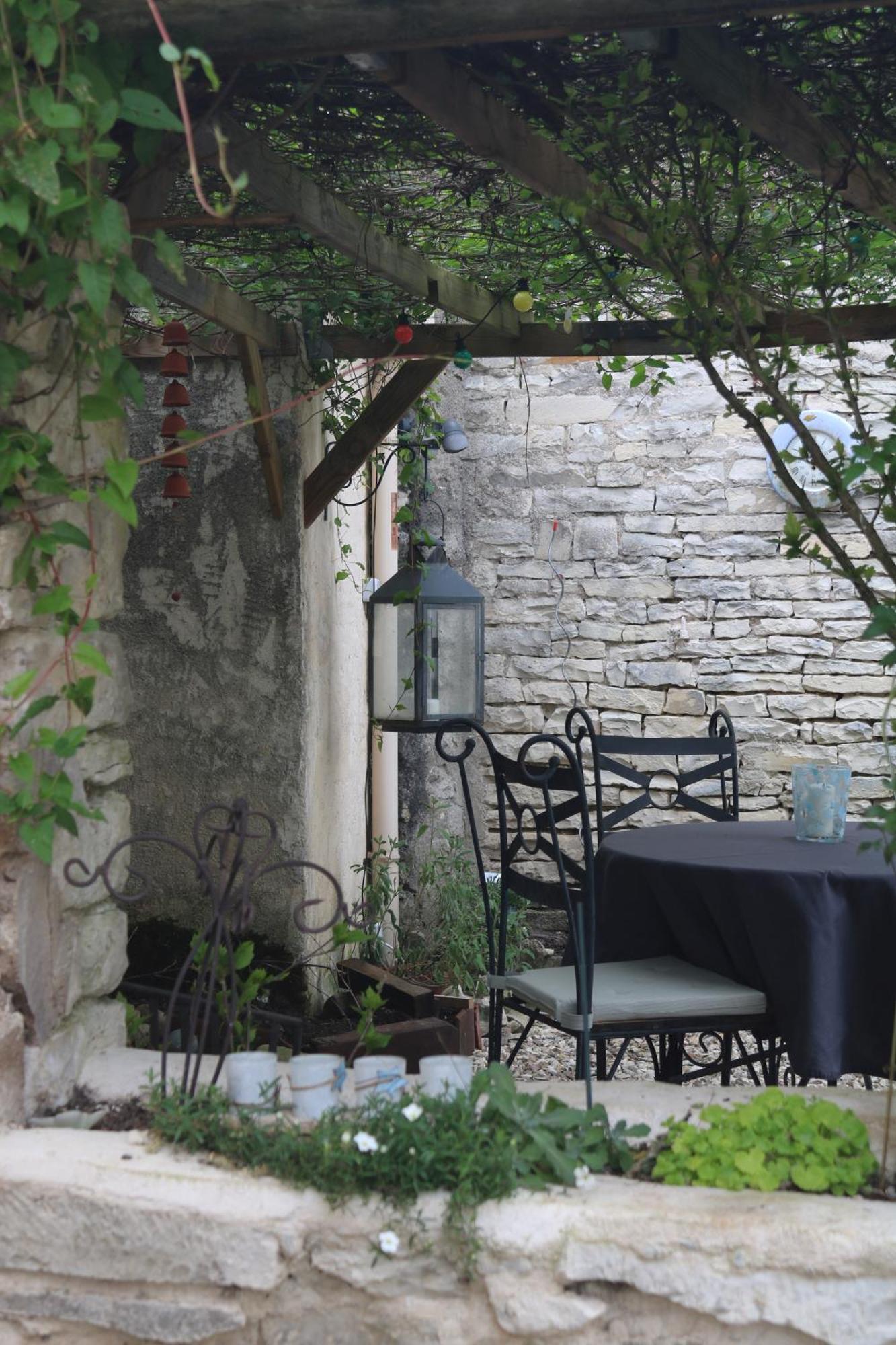 Repos 2 Etoiles Au Calme Pour Deux Villa Lucy-sur-Cure Kültér fotó